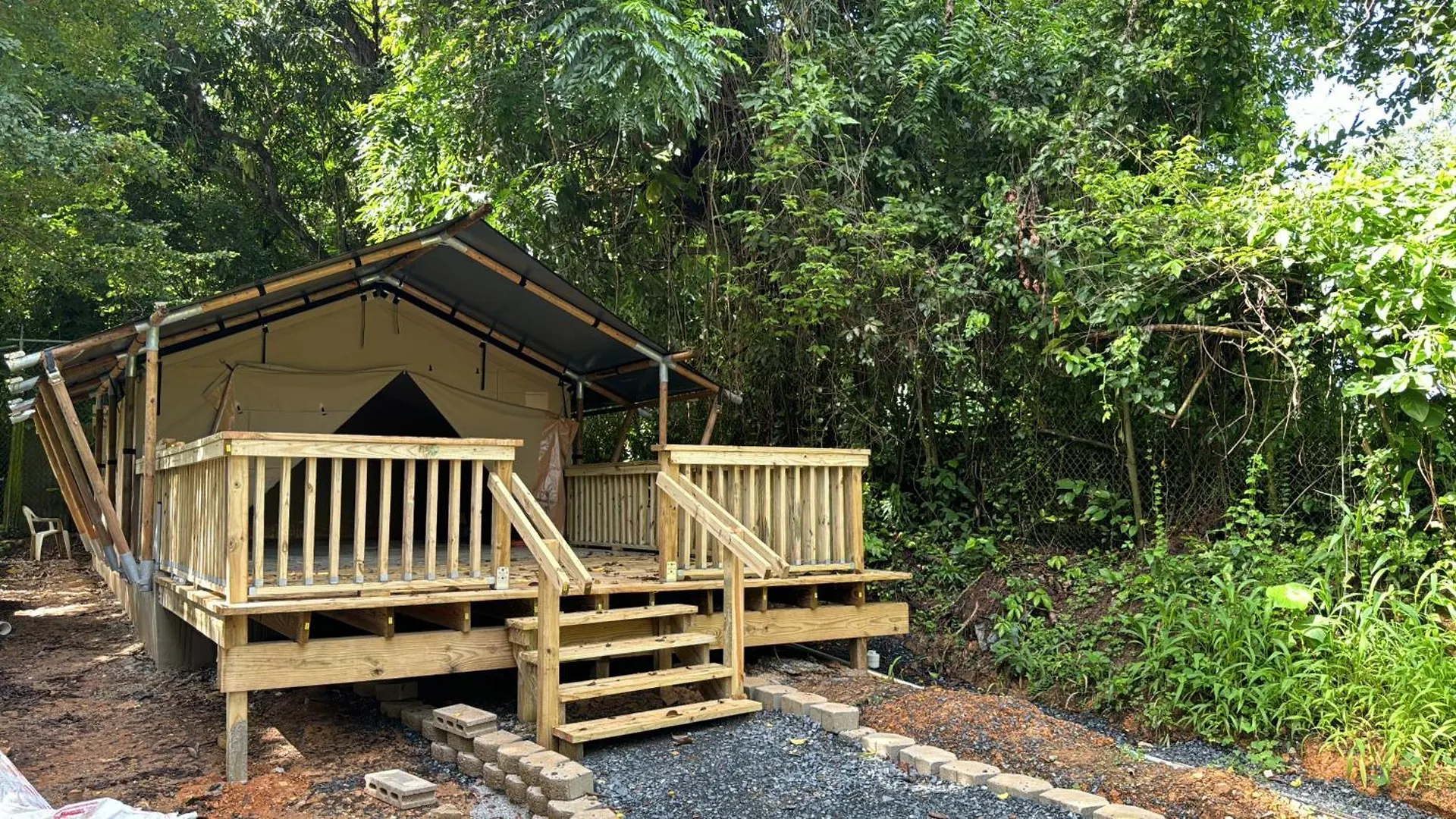 אוהל מפואר מלון סן חואן Jardin Al Bosque-Glamping פוארטו ריקו
